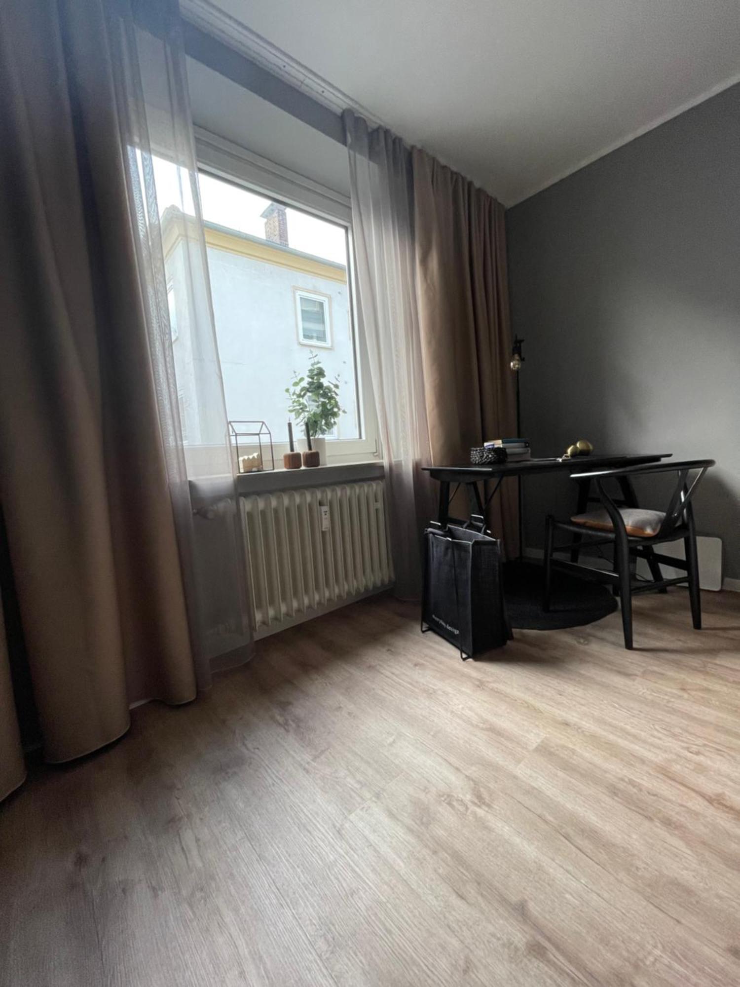Zimmer In Der Altstadt Билефельд Экстерьер фото